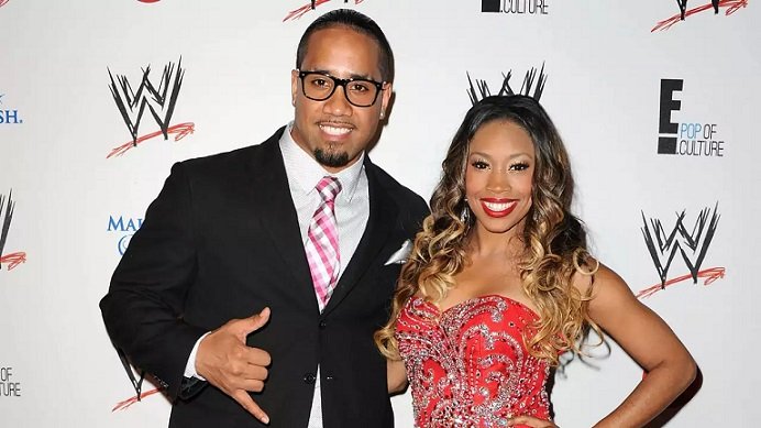 Jey Uso Wife