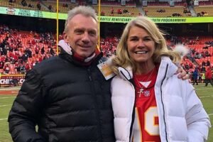 Joe Montana Wife